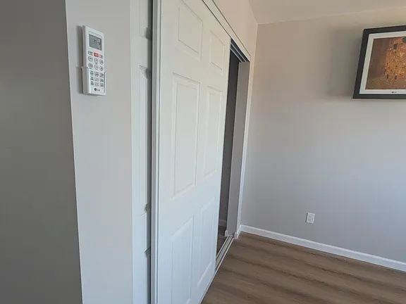 8160 Oleander Ave - Photo 5 of 19