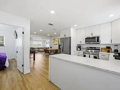 4310 W Carmen St - Photo 3 of 46