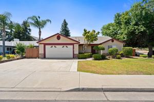 featured image of 392 W Magill Ave