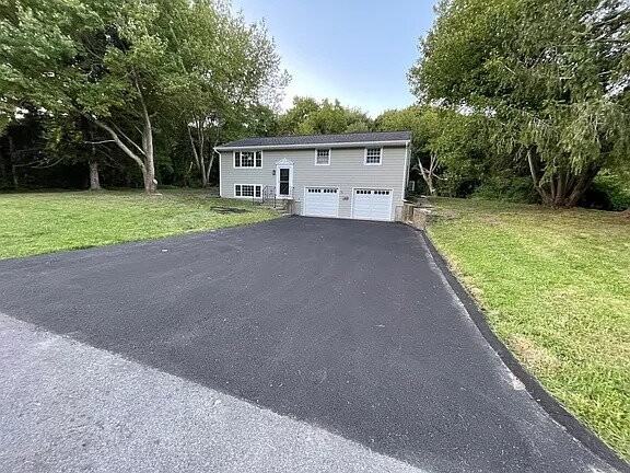 72 Randall Shea Dr - Photo 2 of 11
