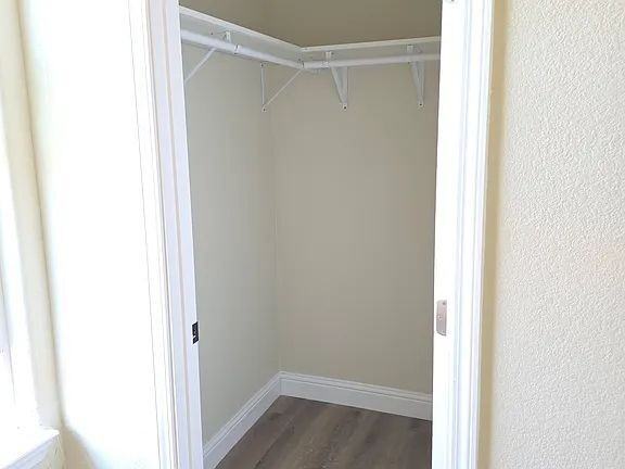 328 N Mill Valley Dr - Photo 4 of 23