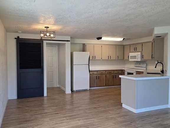 2780 Brae Dr - Photo 4 of 13