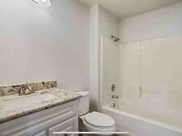 9381 Windrift Ln - Photo 3 of 11