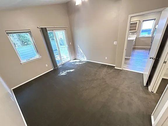 2179 Shane Way - Photo 5 of 20