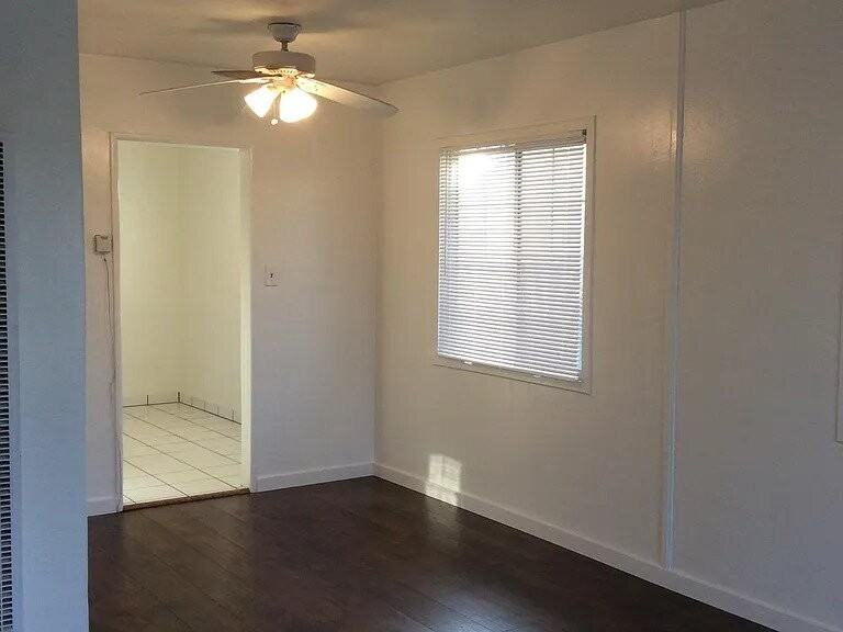 4526 W 142nd St - Photo 3 of 11