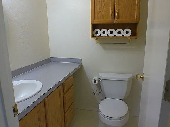 775 17th St Ne - Photo 4 of 29