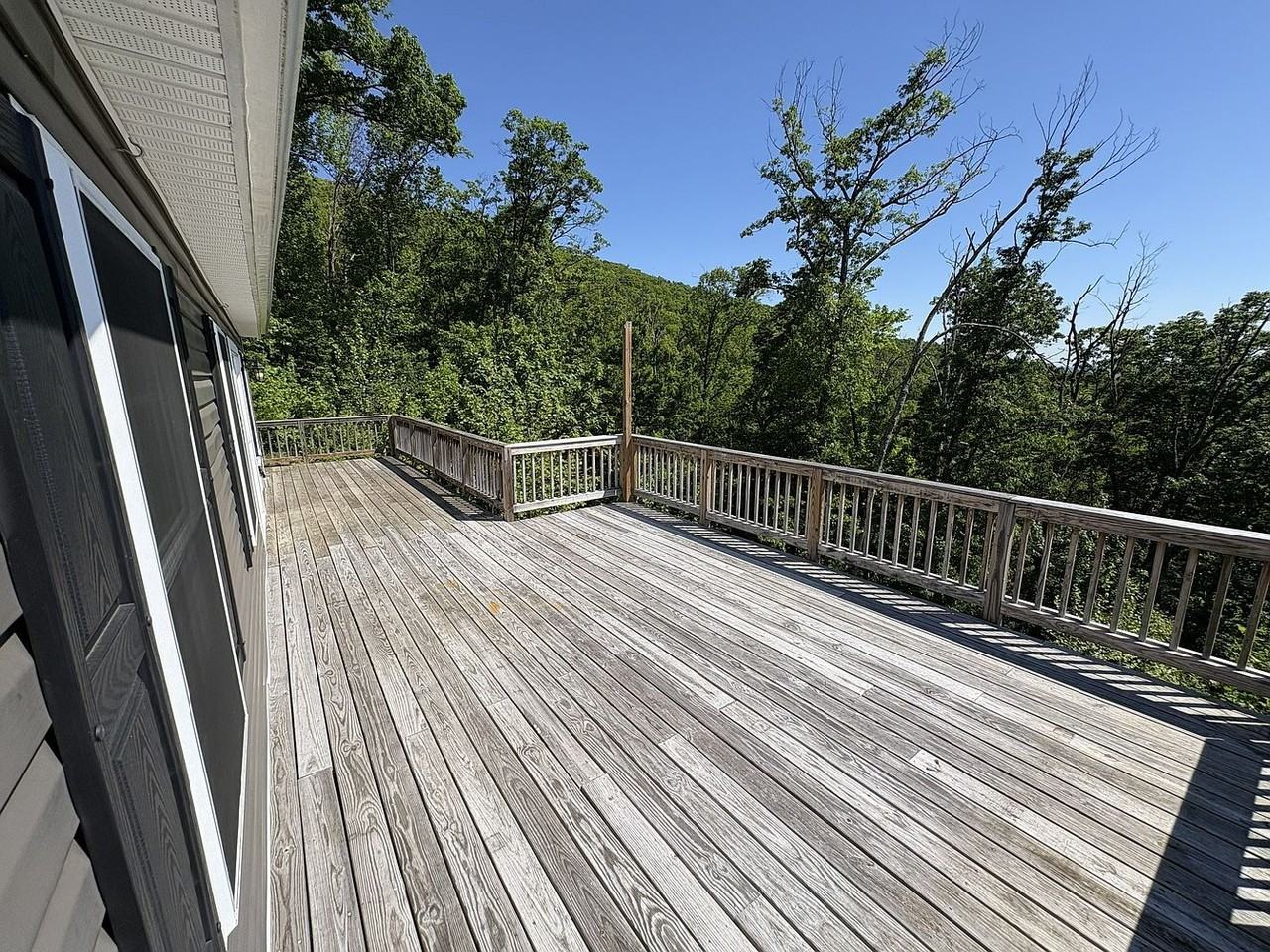 1270 Tecumseh Trl - Photo 6 of 15