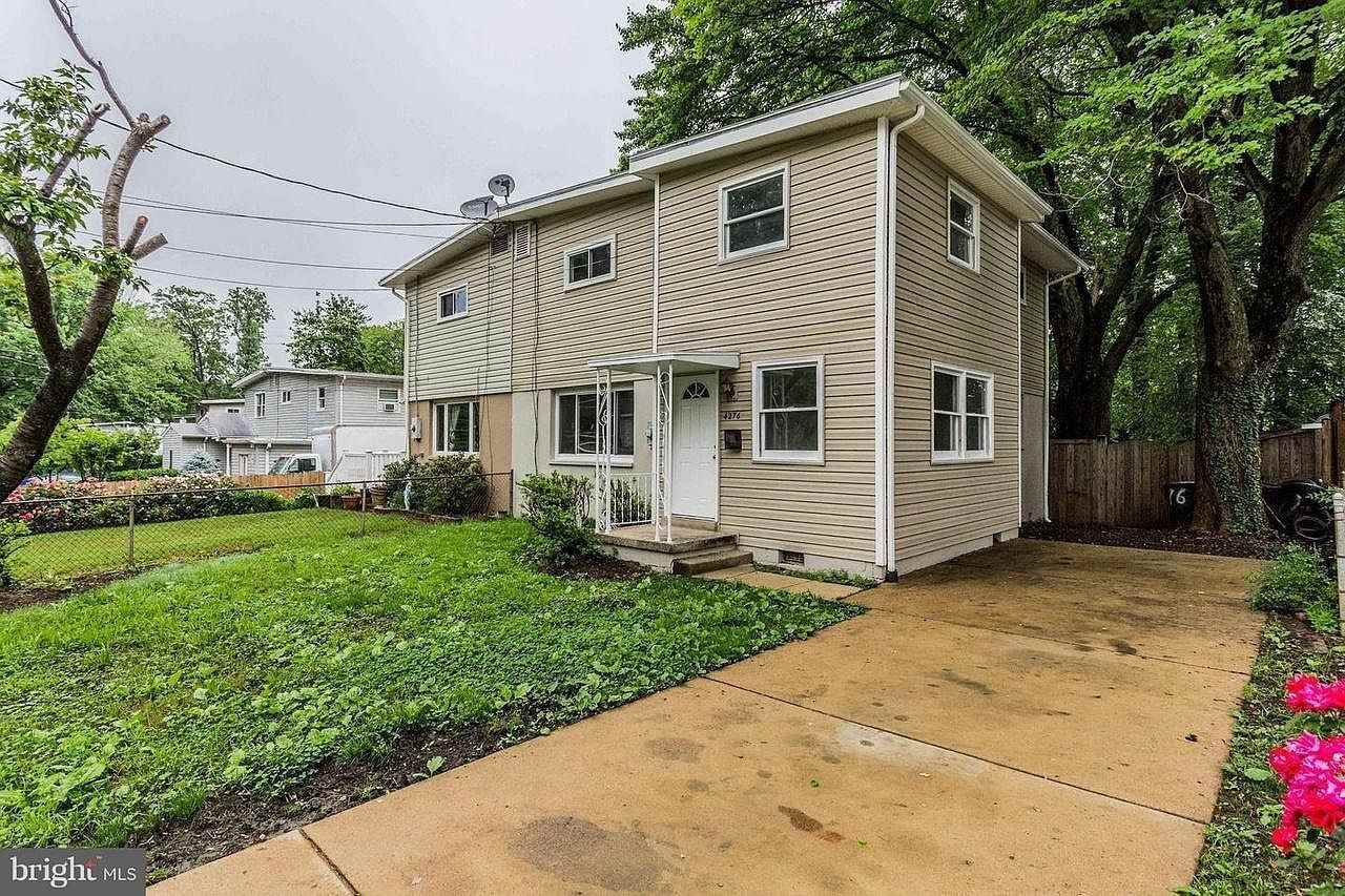 4276 Allison Cir - Photo 2 of 15
