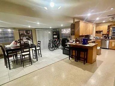 3114 W Villa Rosa St - Photo 2 of 9