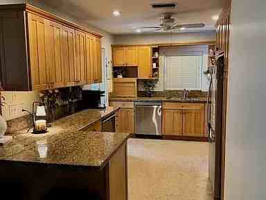 3114 W Villa Rosa St - Photo 3 of 9