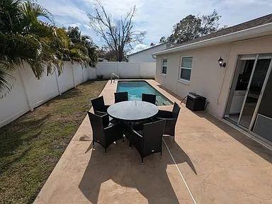 3275 Marigold Dr - Photo 2 of 11