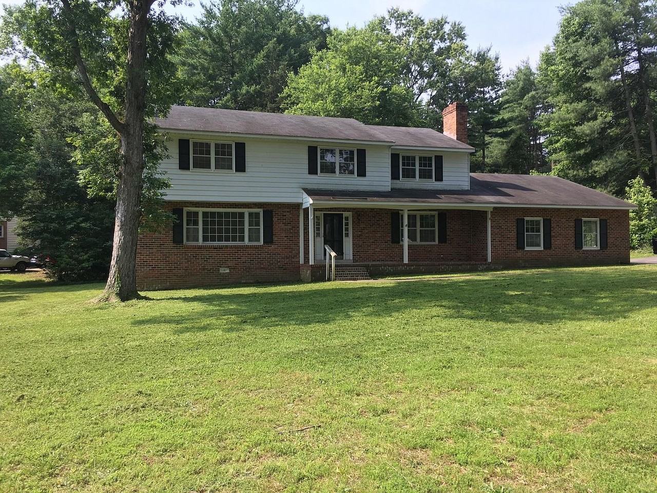 9293 Venus Dr - Photo 2 of 14