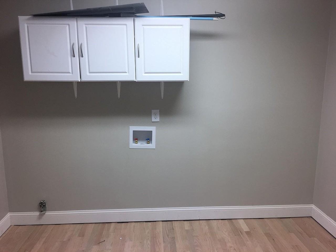 9293 Venus Dr - Photo 4 of 14