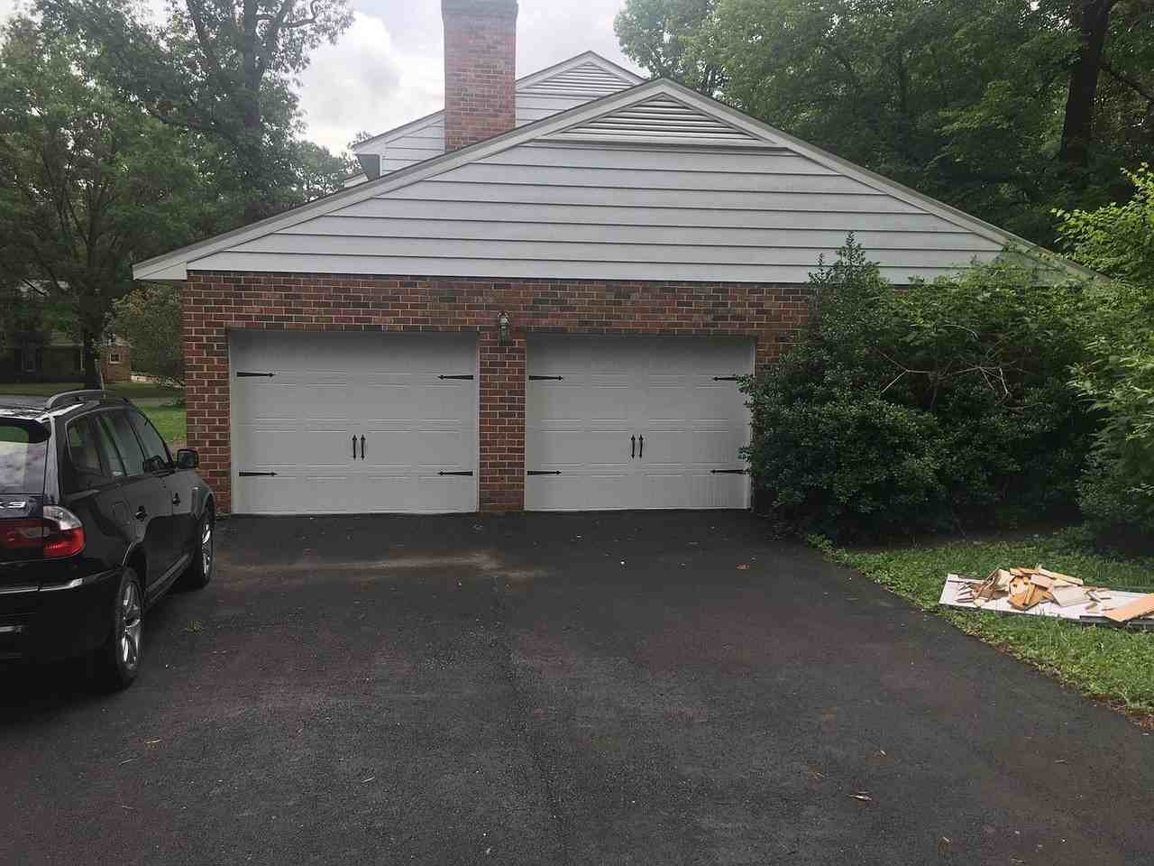 9293 Venus Dr - Photo 5 of 14