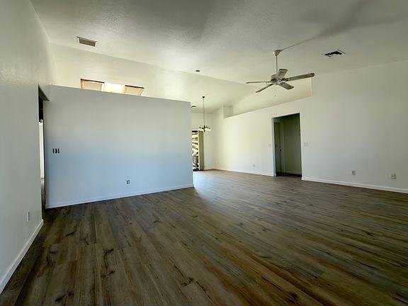 3314 Baysinger Dr - Photo 2 of 8