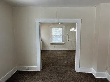 2211 18th St Sw - Photo 3 of 9