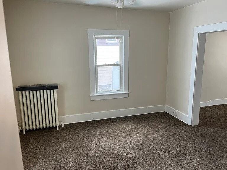 2211 18th St Sw - Photo 4 of 9