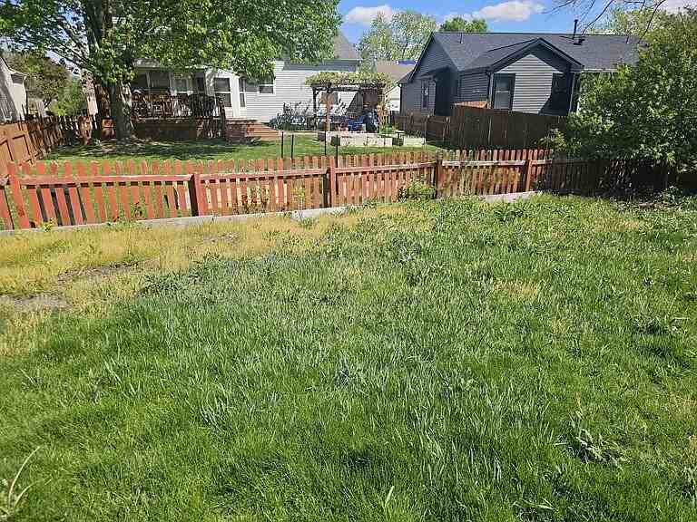3266 Tumwater Valley Dr - Photo 2 of 12