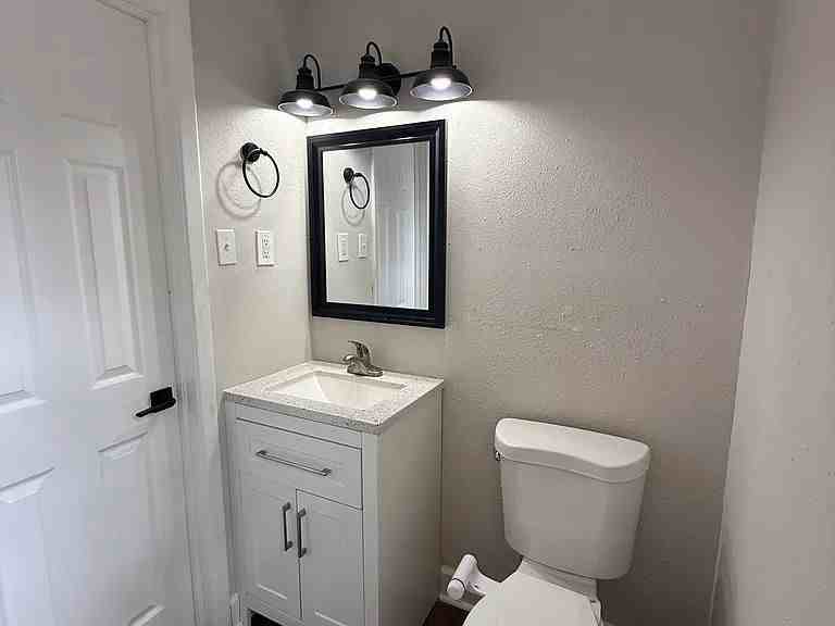 4313 W Laurel St - Photo 7 of 12
