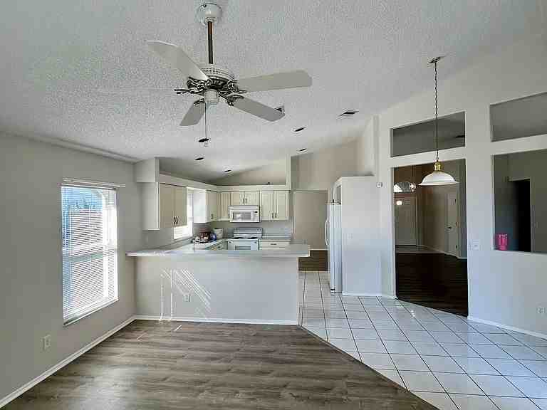 5139 41st St W - Photo 6 of 21