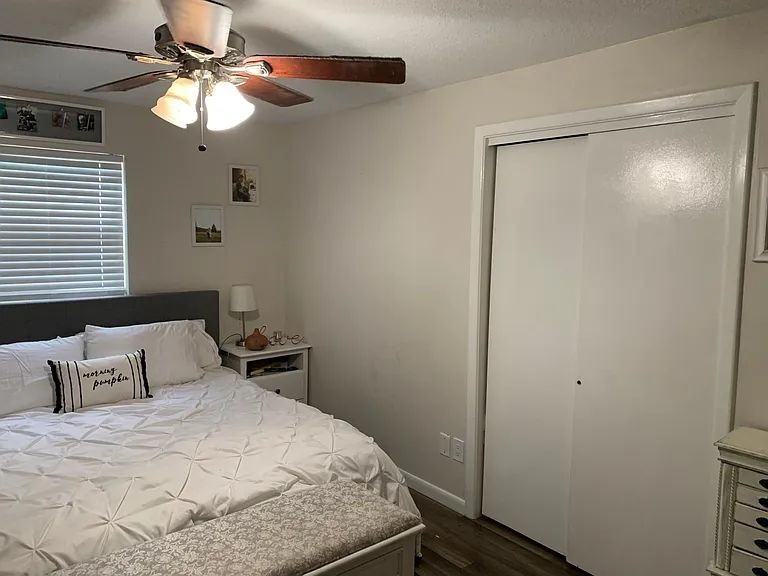 2274 Capri Dr - Photo 4 of 15
