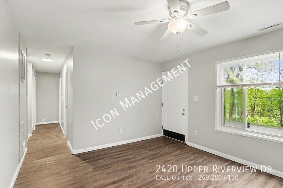 2420 Upper Riverview Dr - Photo 7 of 26