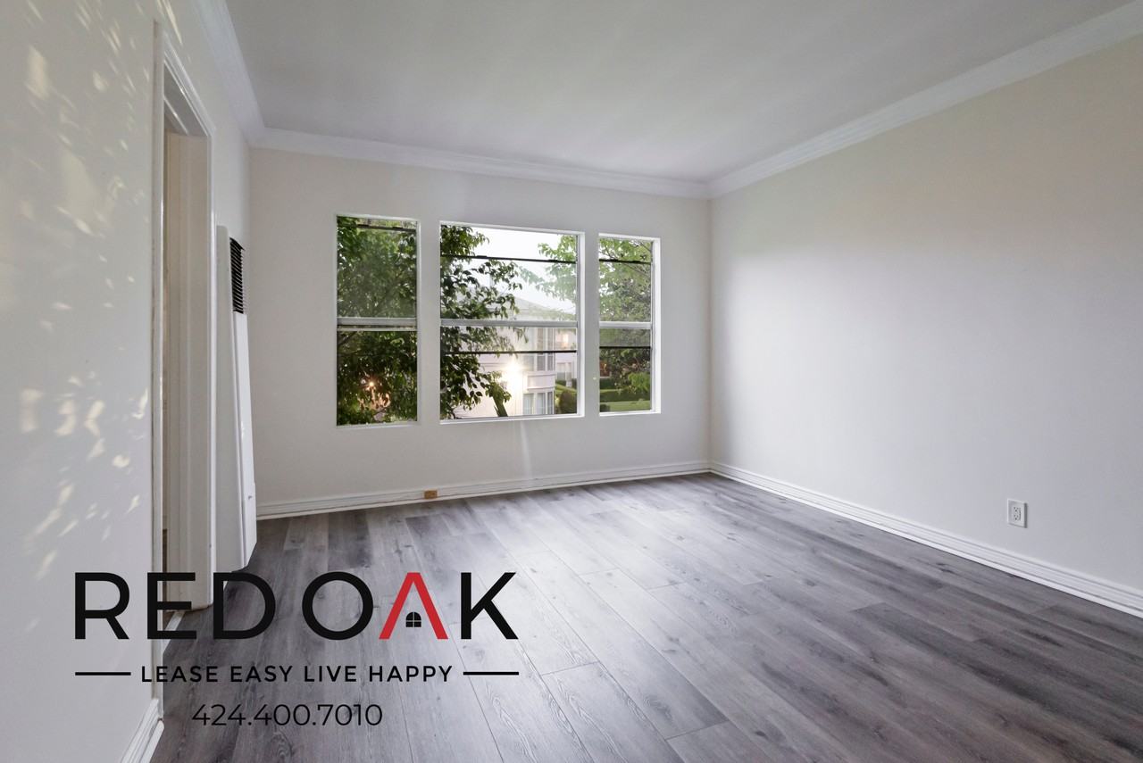 5146 Clinton St #5146-2 - Photo 5 of 14