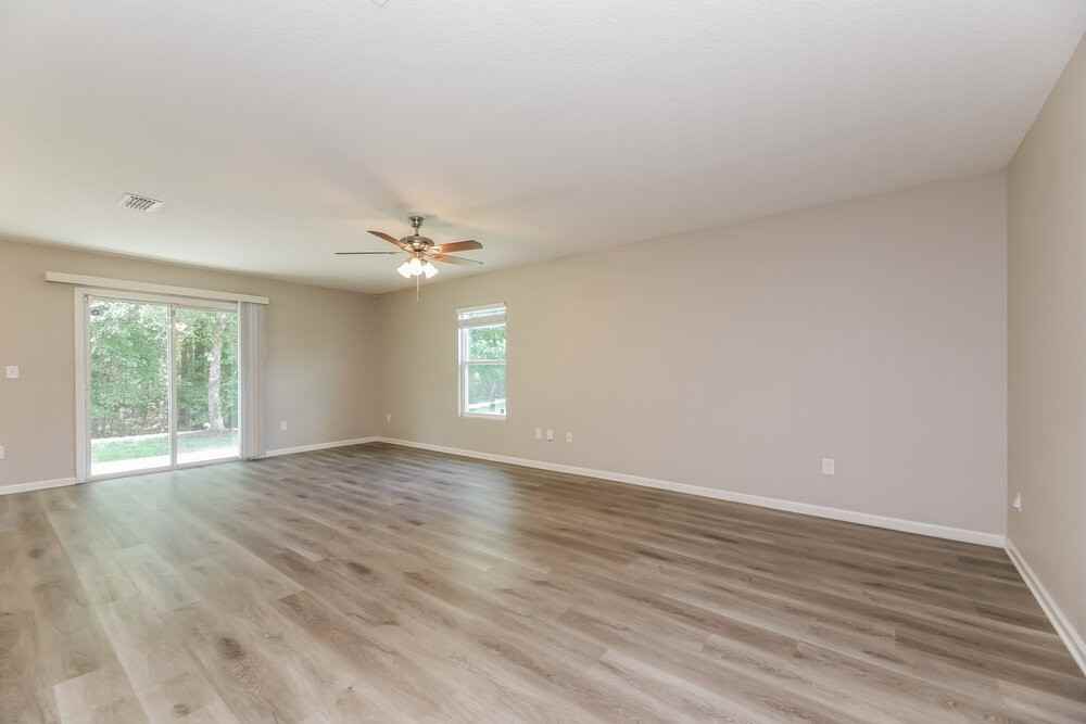 12331 Glimmer Way - Photo 4 of 16