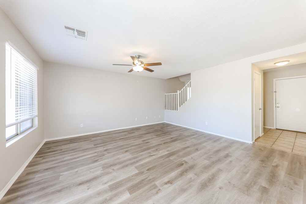 12830 W Via Camille - Photo 5 of 17
