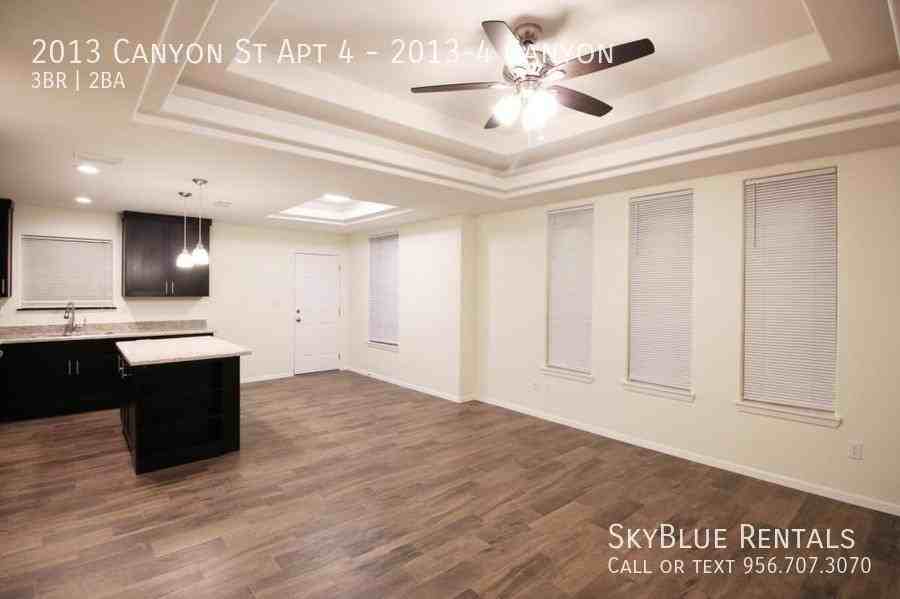 2013 Canyon Dr Apt 4 - Photo 3 of 9