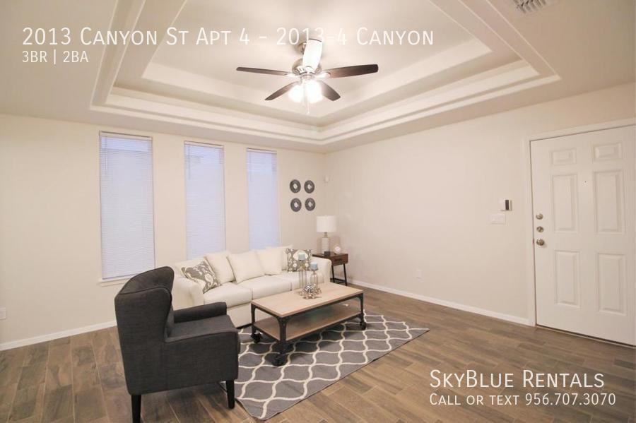 2013 Canyon Dr Apt 4 - Photo 4 of 9