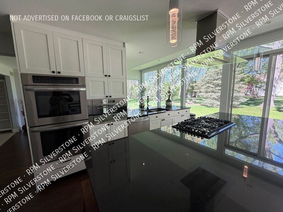 6206 Pine Needle Dr - Photo 3 of 12