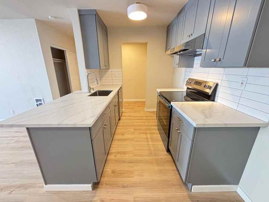 237 Wayne Ave #103 - Photo 7 of 22