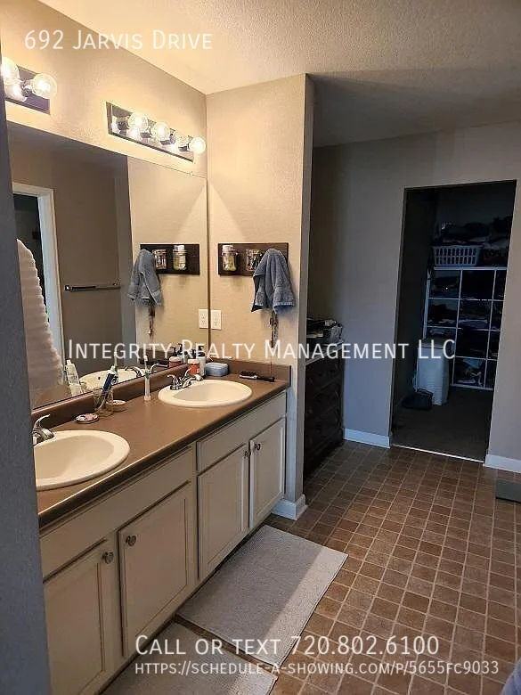 692 Jarvis Dr - Photo 7 of 25
