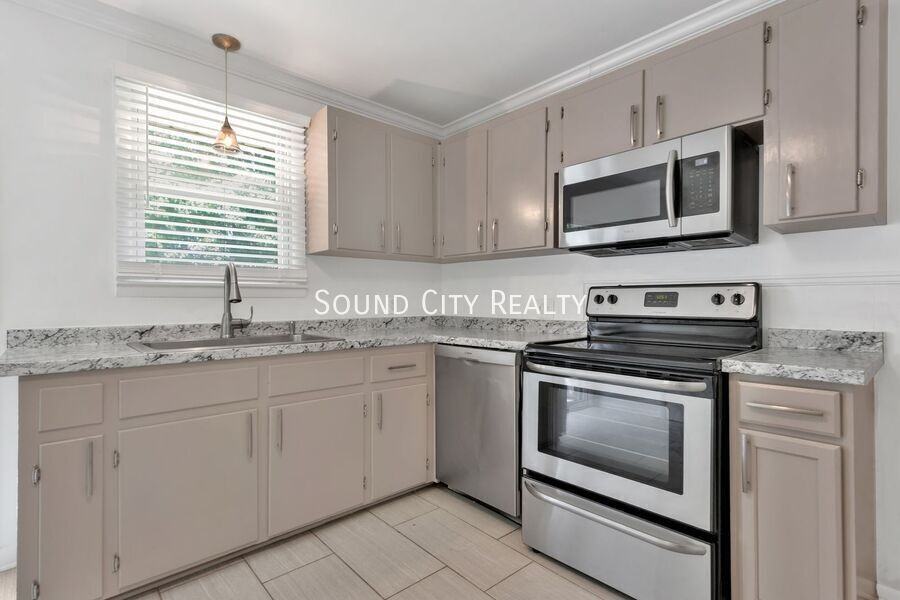 106 Sherwood Ter - Photo 6 of 33
