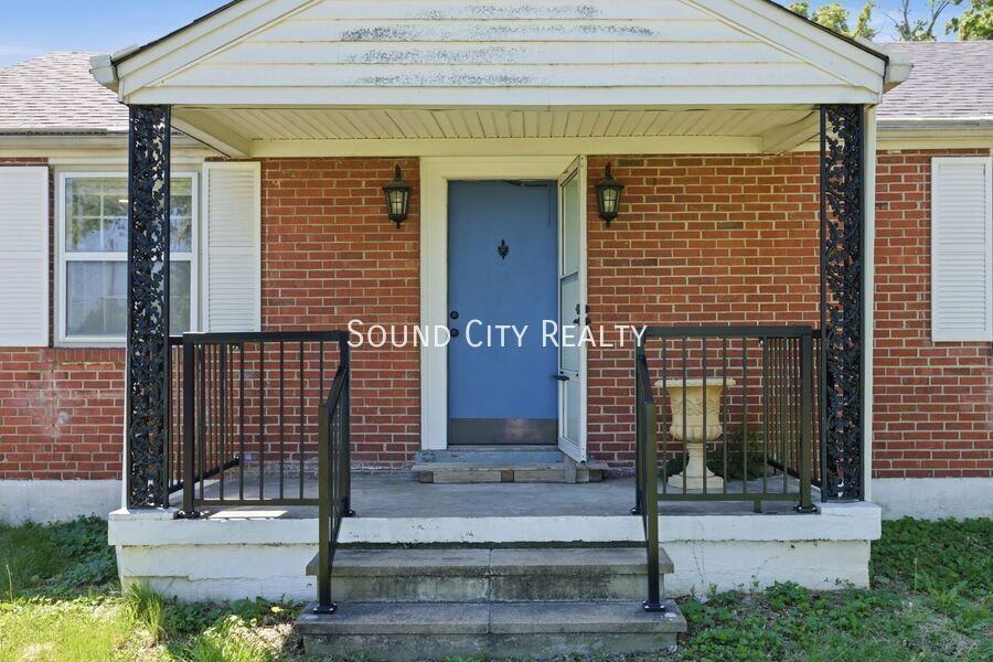 1915 Lebanon Pike - Photo 3 of 30