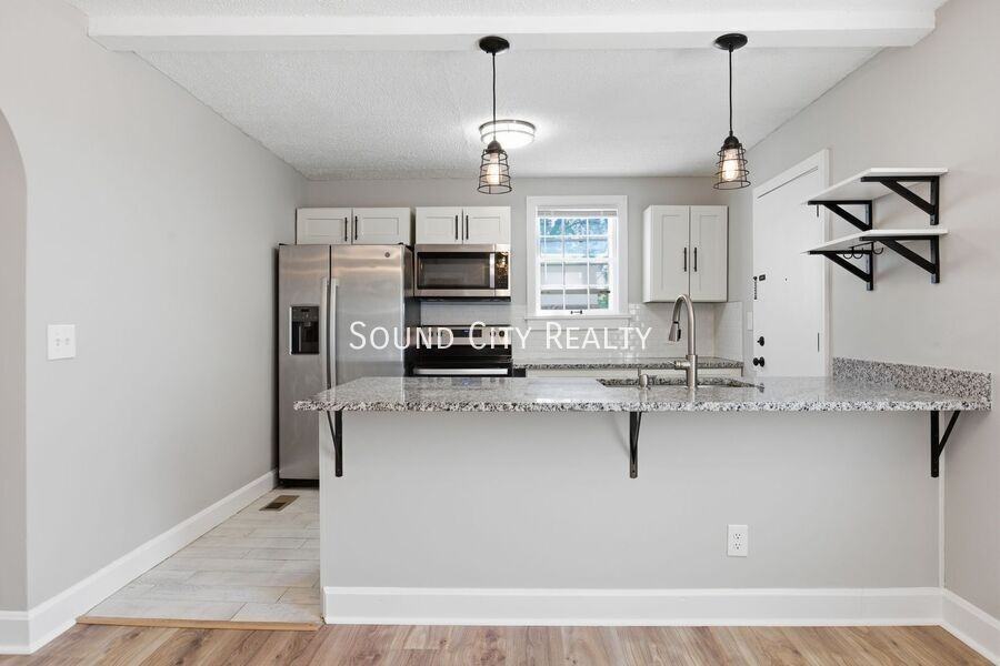 1915 Lebanon Pike - Photo 5 of 30