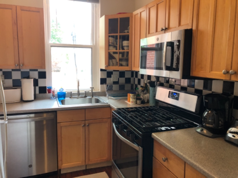 710 7th St Ne - Photo 6 of 9