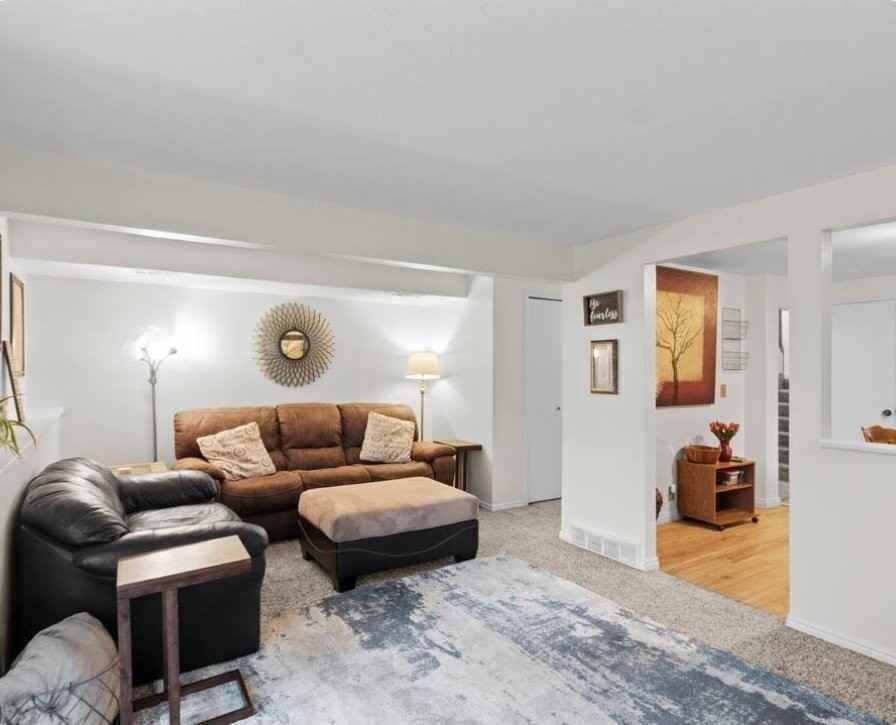 4702 S Cathay Cir - Photo 5 of 29