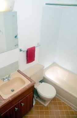2349 W Newton St #202 - Photo 5 of 8