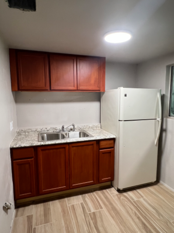 4842 S Liberty Ave - Photo 3 of 5