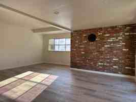 featured image of 260 Harmony Dr #1