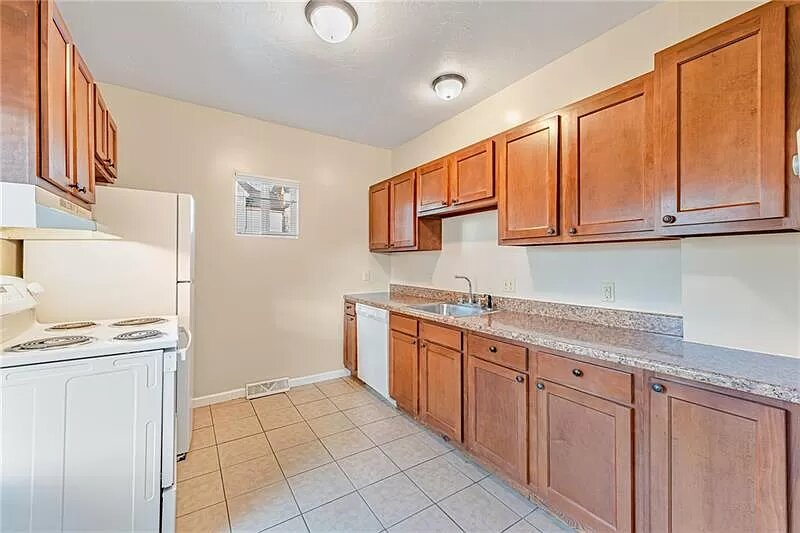 606 Mulberry St - Photo 7 of 16