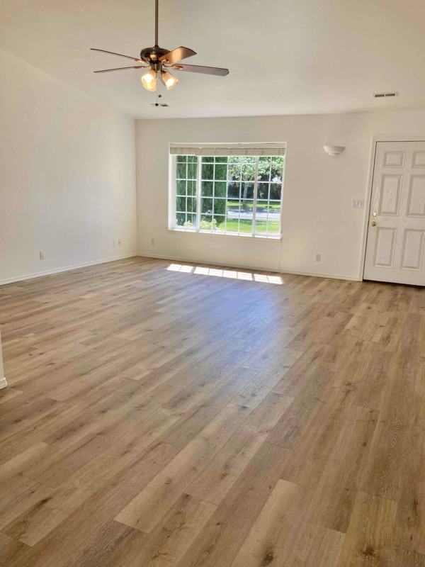 2917 W Versailles Dr - Photo 3 of 18