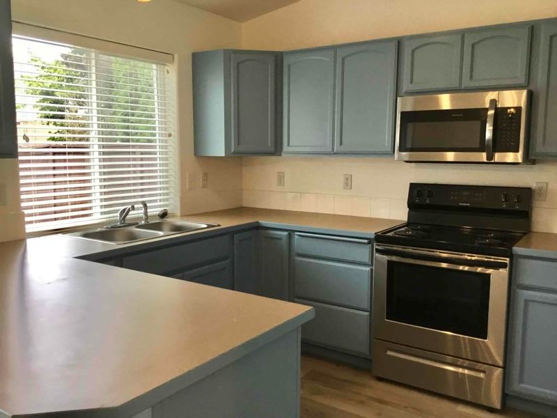 2917 W Versailles Dr - Photo 4 of 18