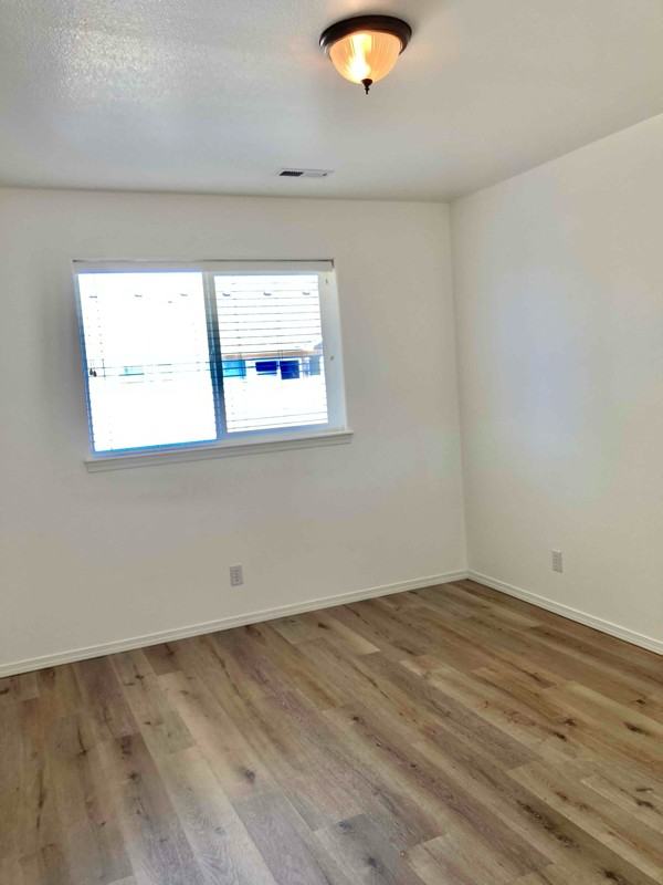 2917 W Versailles Dr - Photo 7 of 18