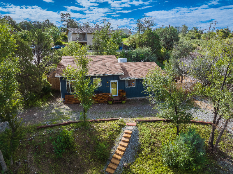 2807 Willow Creek Rd - Photo 2 of 12