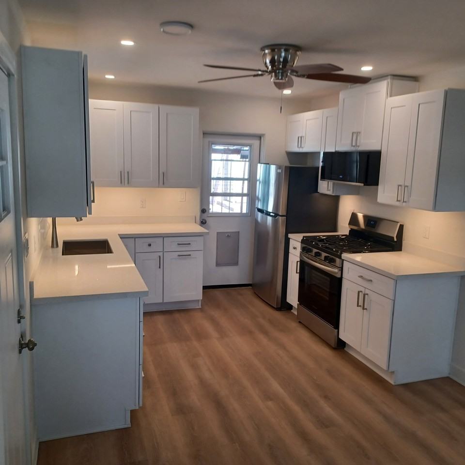9809 N 2nd Way - Photo 4 of 10