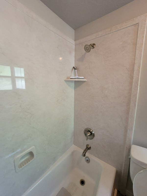 549 15th St - Photo 4 of 15