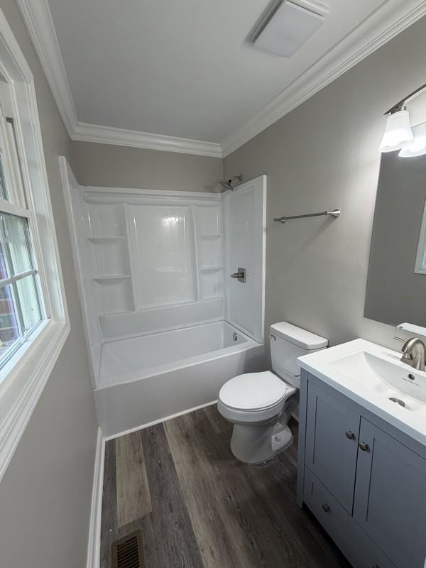 2141 Leavensworth Rd - Photo 5 of 13